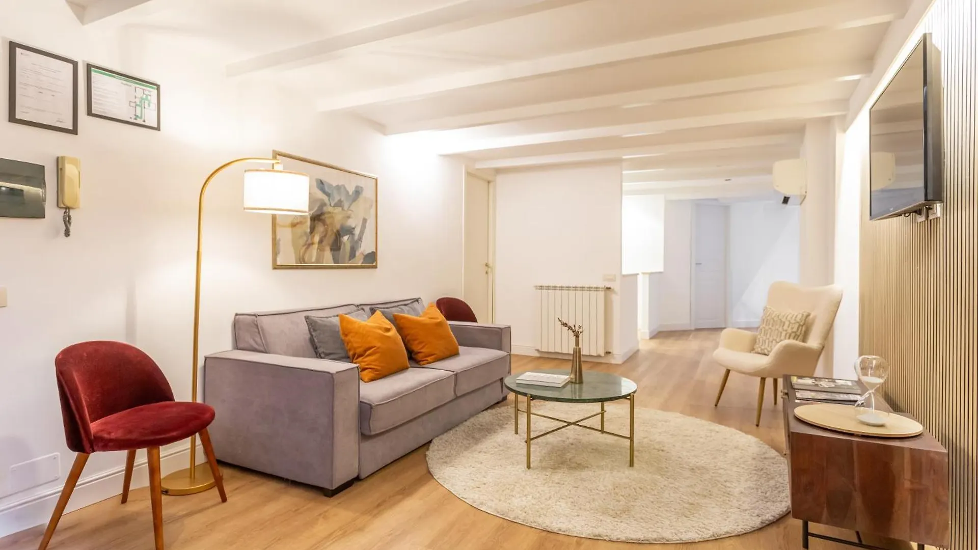 Entire Building With 4 Apartments Near The Colosseum Rome 0*,  Italy