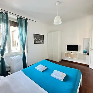  Apartment Trastevere Rome's Heart Charming & Cozy 3