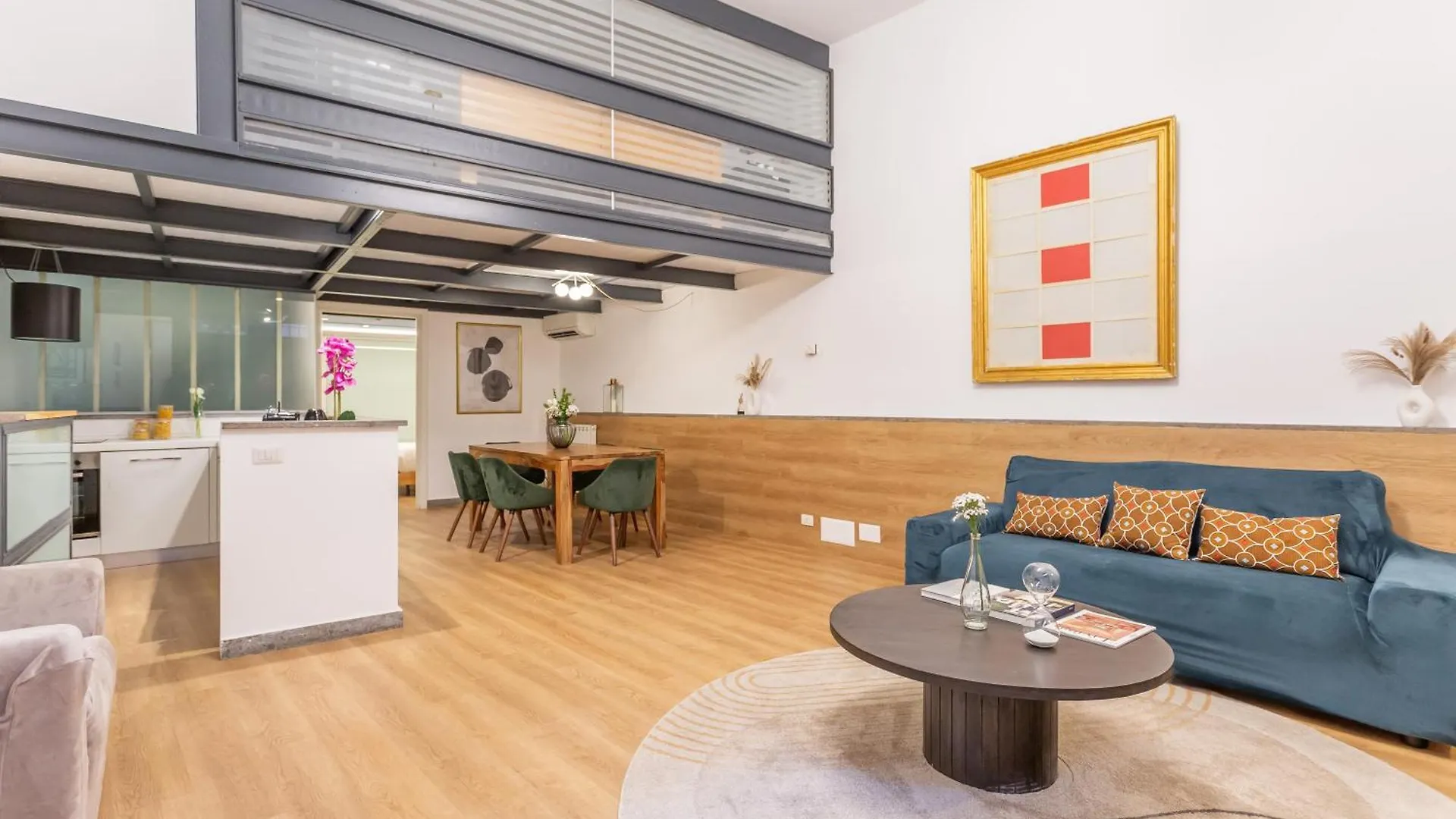 Entire Building With 4 Apartments Near The Colosseum Rzym 0*,